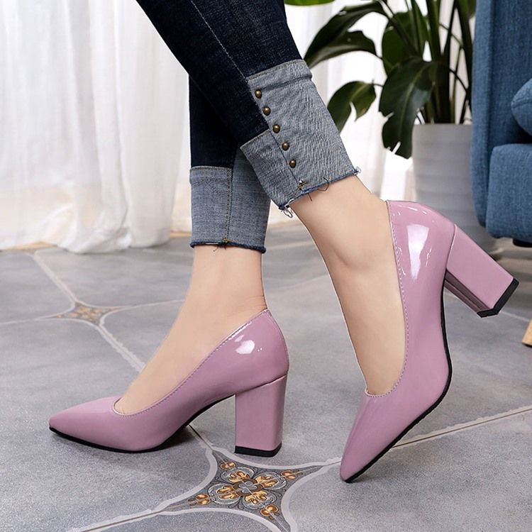 Professionella Spetsiga Tå Plain Chunky Pumps