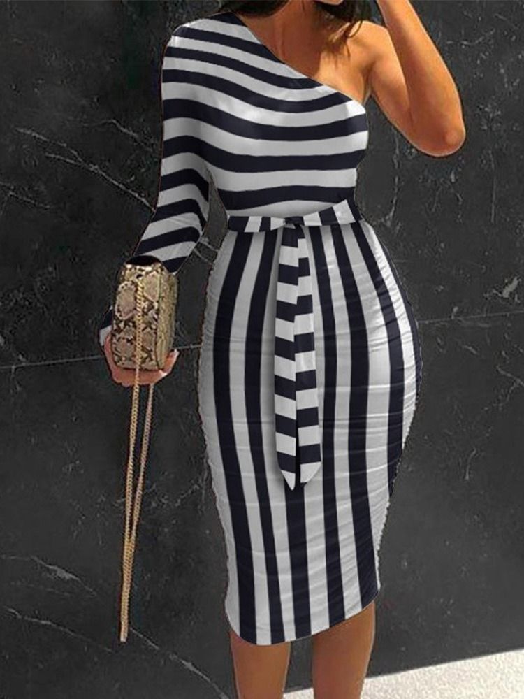 Långärmad Mid-Kalf Oblique Krage Stripe Bodycon Klänning