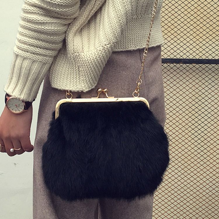 Fux Fur Plain Chain Rektangel Crossbody-Väskor