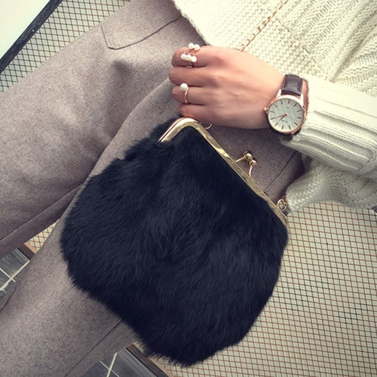 Fux Fur Plain Chain Rektangel Crossbody-Väskor